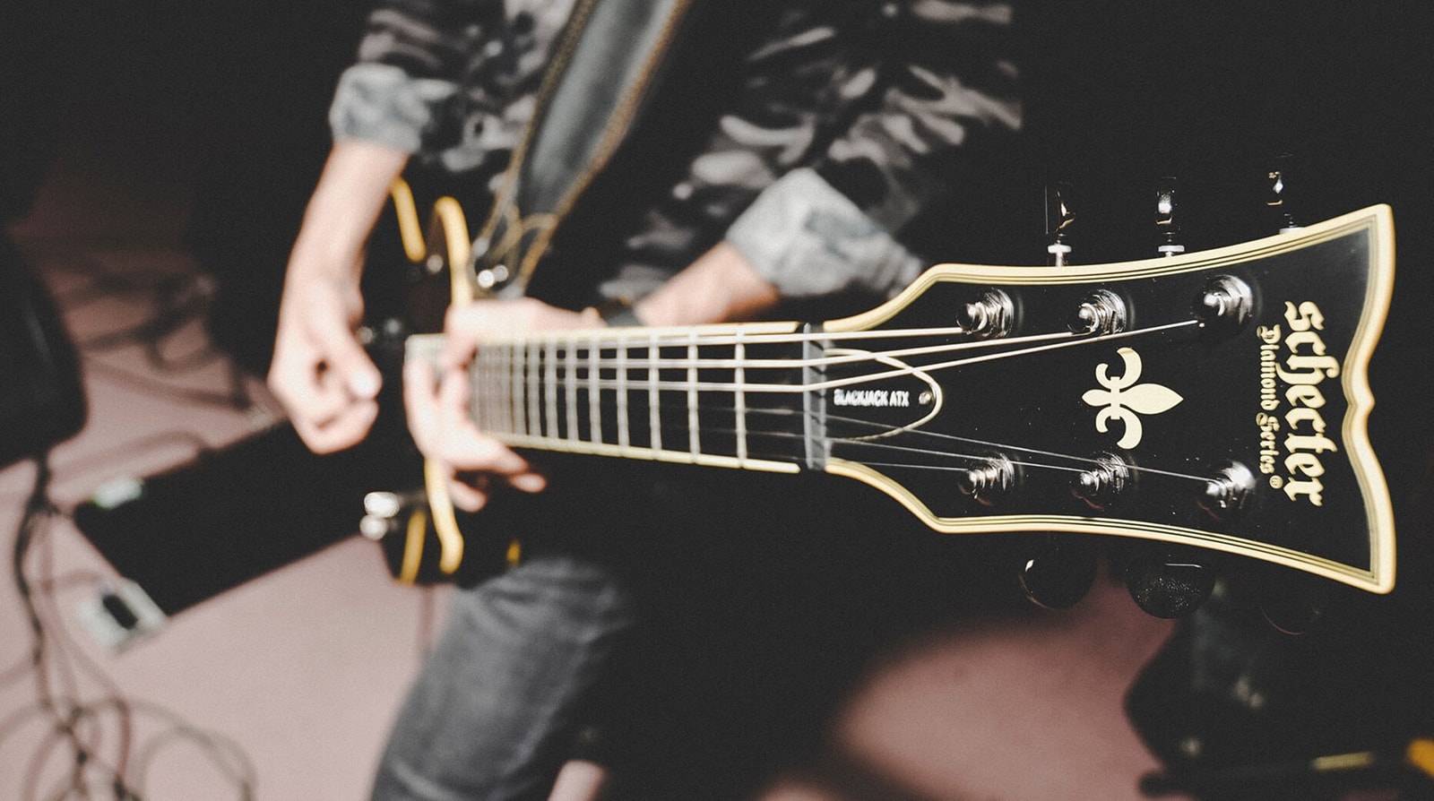 closeup of neck of guitar