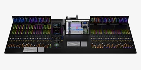 Flat lay perspective of Avid S6