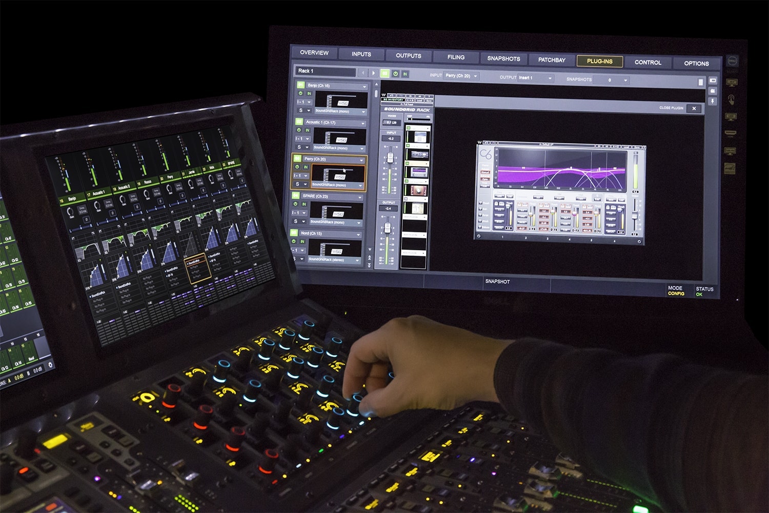 Controlling Waves plugins in Avid VENUE digital audio mixers